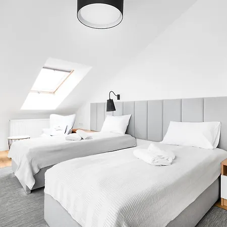 Kings City Trynitarska Apartment Krakau