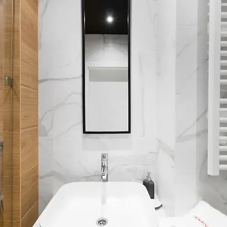 Apartment Kings City Trynitarska *